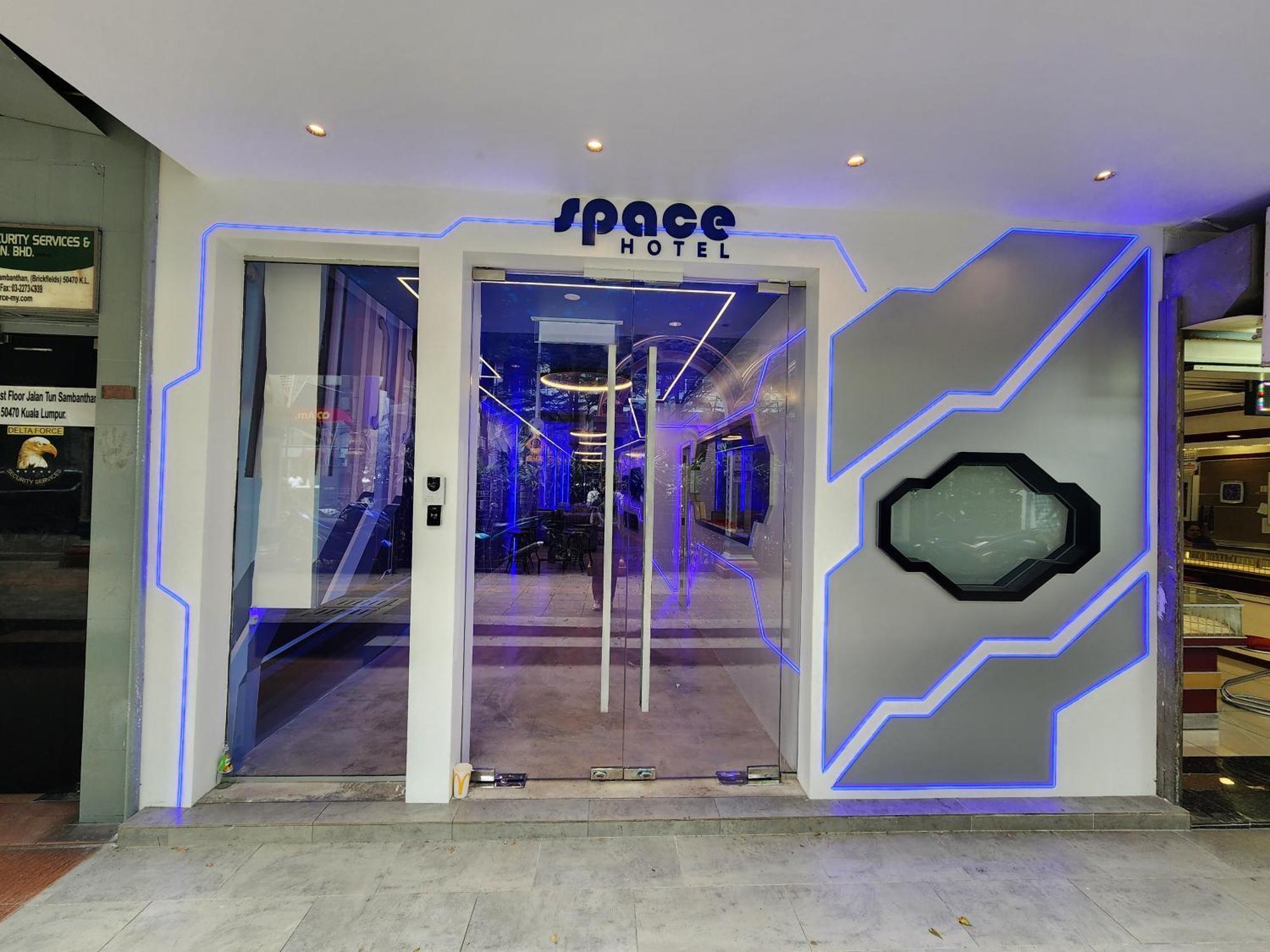 Space Hotel Kl Sentral 쿠알라룸푸르 외부 사진